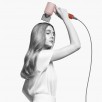 DYSON SUPERSONIC plaukų džiovintuvas, ceramic/pop – lengvas ir ergonomiškas dizainas, patogus laikyti ir naudoti ilgą laiką.