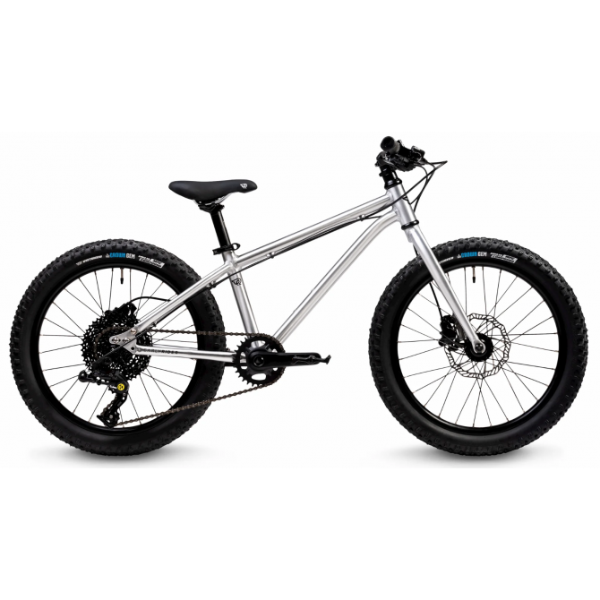 EARLY RIDER Seeker 20" vaikiškas dviratukas – lengvas aliuminio rėmas, sukurtas patogiam ir lengvam valdymui.