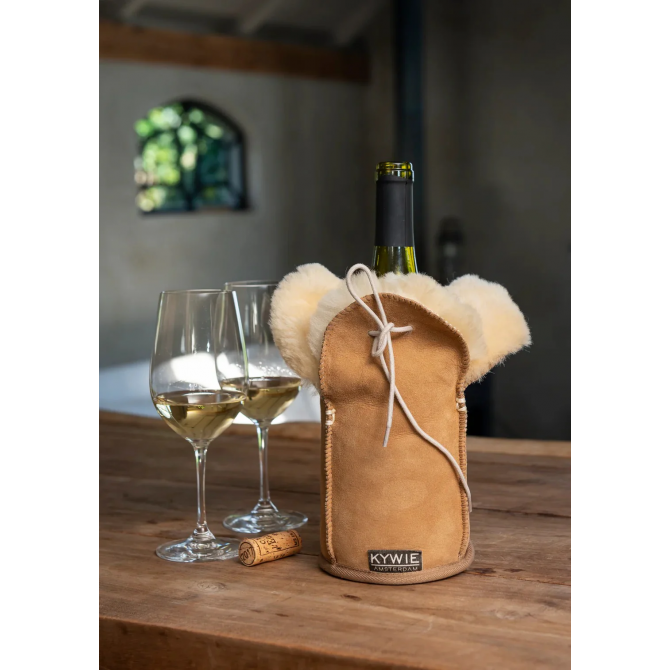 KYWIE vyno butelio šaldiklis iš avies kailio, Champagne camel suede