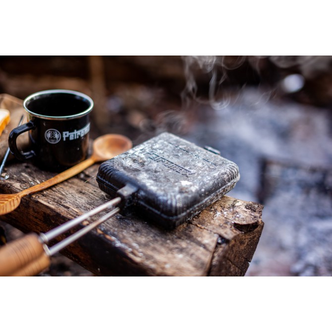 PETROMAX stovyklavimo sumuštinių keptuvė