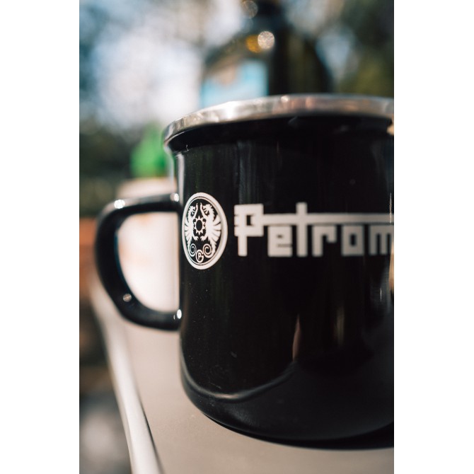 PETROMAX emaliuoto plieno puodelis, juodas