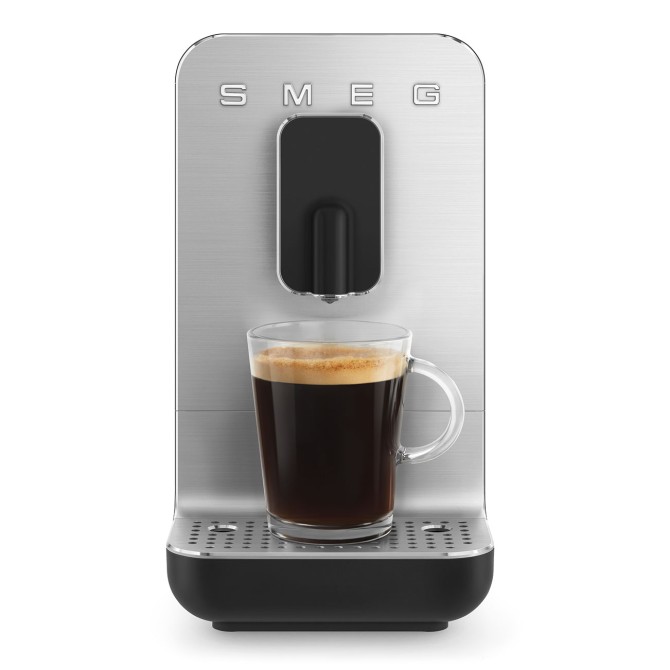 SMEG automatinis kavos aparatas BCC11BLMEU, juoda