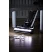 TINECO FLOOR ONE S7 Premium belaidis grindų plovimo prietaisas - Elegantiškas juodas korpusas, sidabriniai akcentai, modernus dizainas