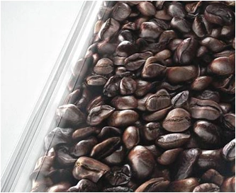 „Caffeo Solo“ turi išankstinio virimo funkciją: šviežiai sumalta kava sudrėkinama vandeniu prieš patį virimą, tai leidžia išgauti geresnį jūsų kavos skonį. Be to, galite trimis etapais reguliuoti malimo lygį ir kavos stiprumą, kad skonis būtų tiesiog idealus. „Caffeo Solo“ turi išankstinio virimo funkciją: šviežiai sumalta kava sudrėkinama vandeniu prieš patį virimą, tai leidžia išgauti geresnį jūsų kavos skonį. Be to, galite trimis etapais reguliuoti malimo lygį ir kavos stiprumą, kad skonis būtų tiesiog idealus.